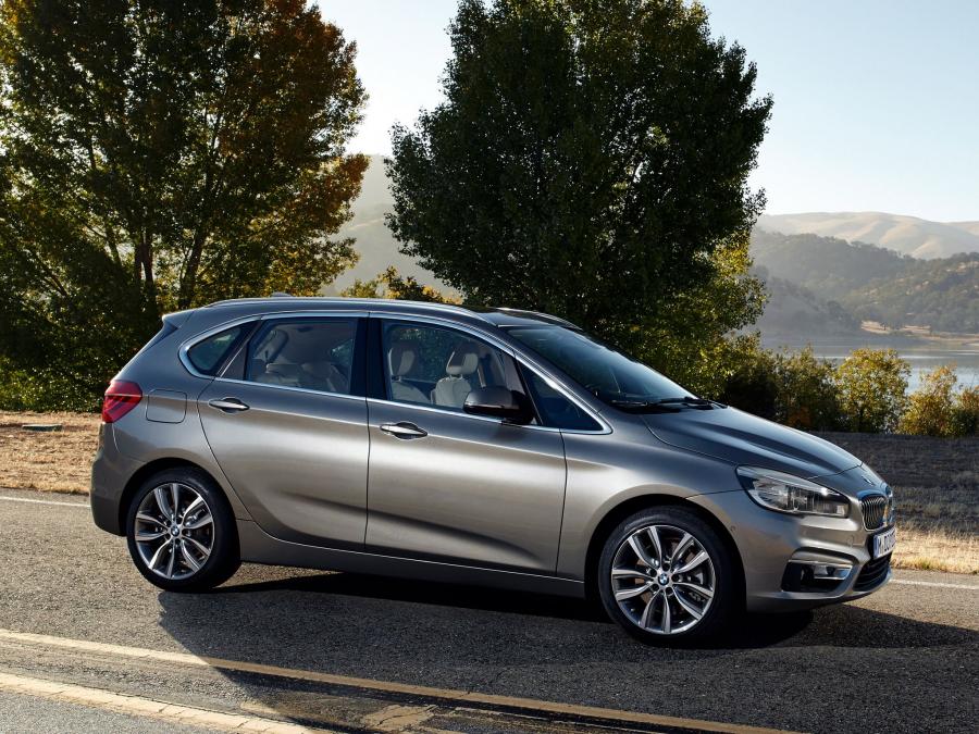  BMW 225i Active Tourer 2014 года  (фото 11 из 30)